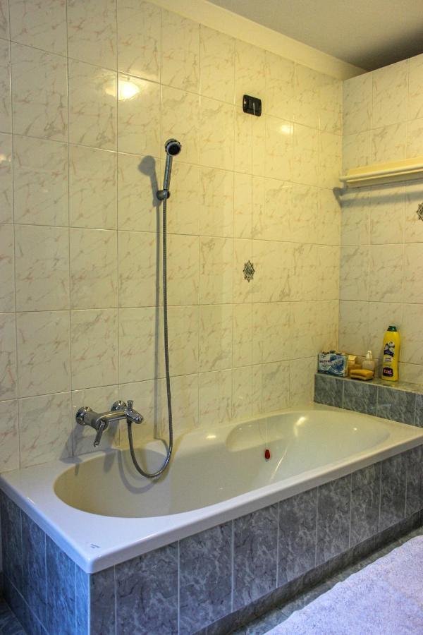 Villa Elena Appartamento In Villa Montinelle Εξωτερικό φωτογραφία